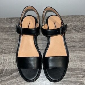 MADEWELL | THE ERIN LUGSOLE SANDAL | NO BOX